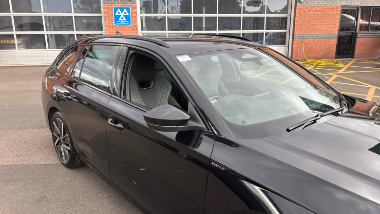 Skoda Octavia 2.0 TDI 150 Sportline 5dr DSG Diesel Estate